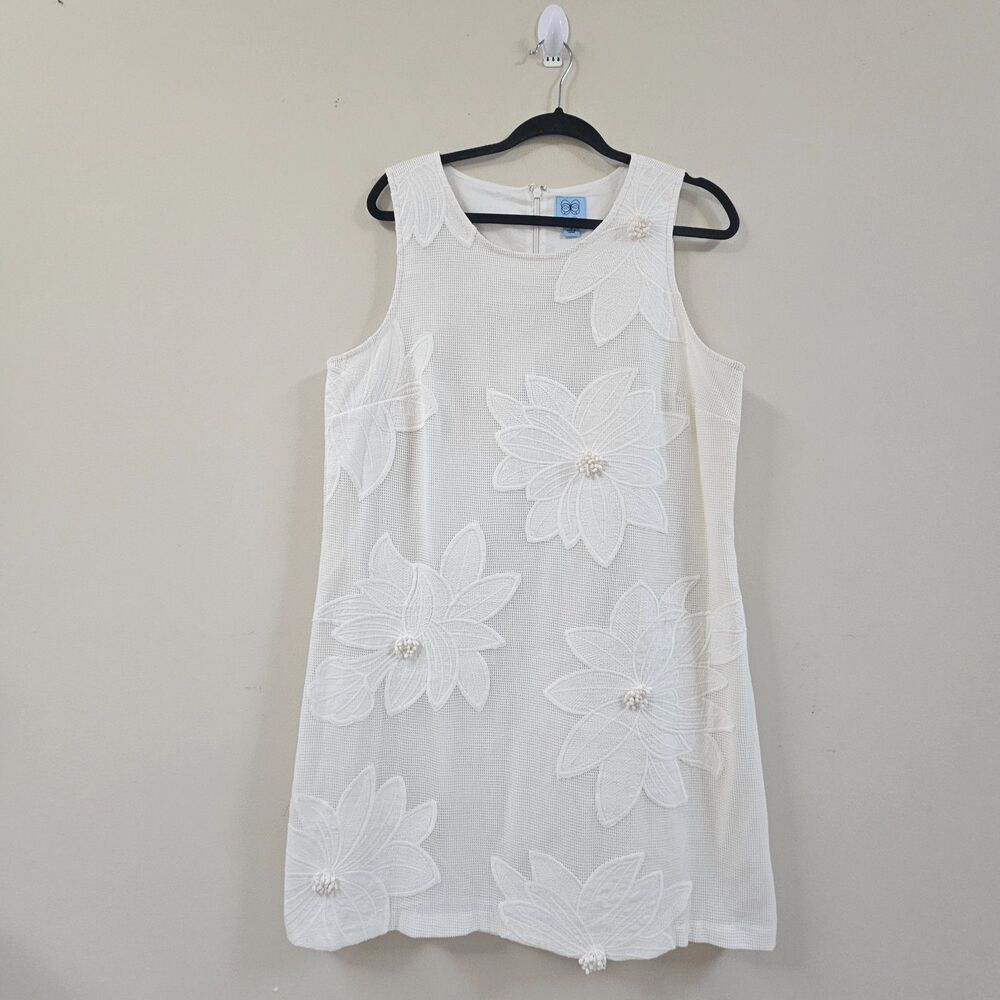 CeCe Floral Embroidered Shift Dress Cream/Off White Sz 14 Retro Mod 70s Style